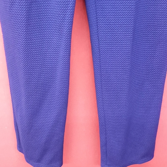 Jumpsuits - Picture 3 of 4